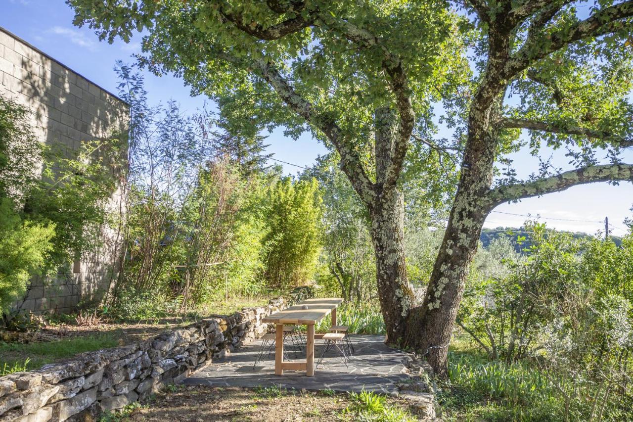 La Maison Des Chataigniers Meyrannes Exterior foto